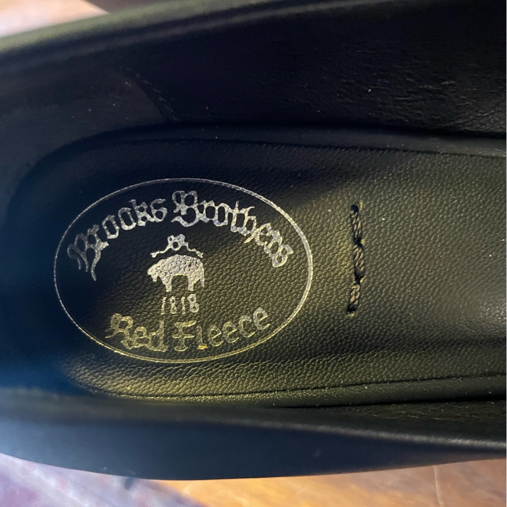 Brooks Brothers Red Fleece Navy Pump Heels - Picture 9 of 9